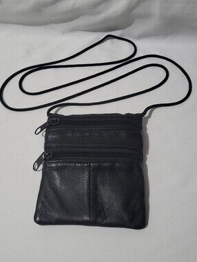 Retro Toni Leather Bag Small Passport Pocket Crossbody